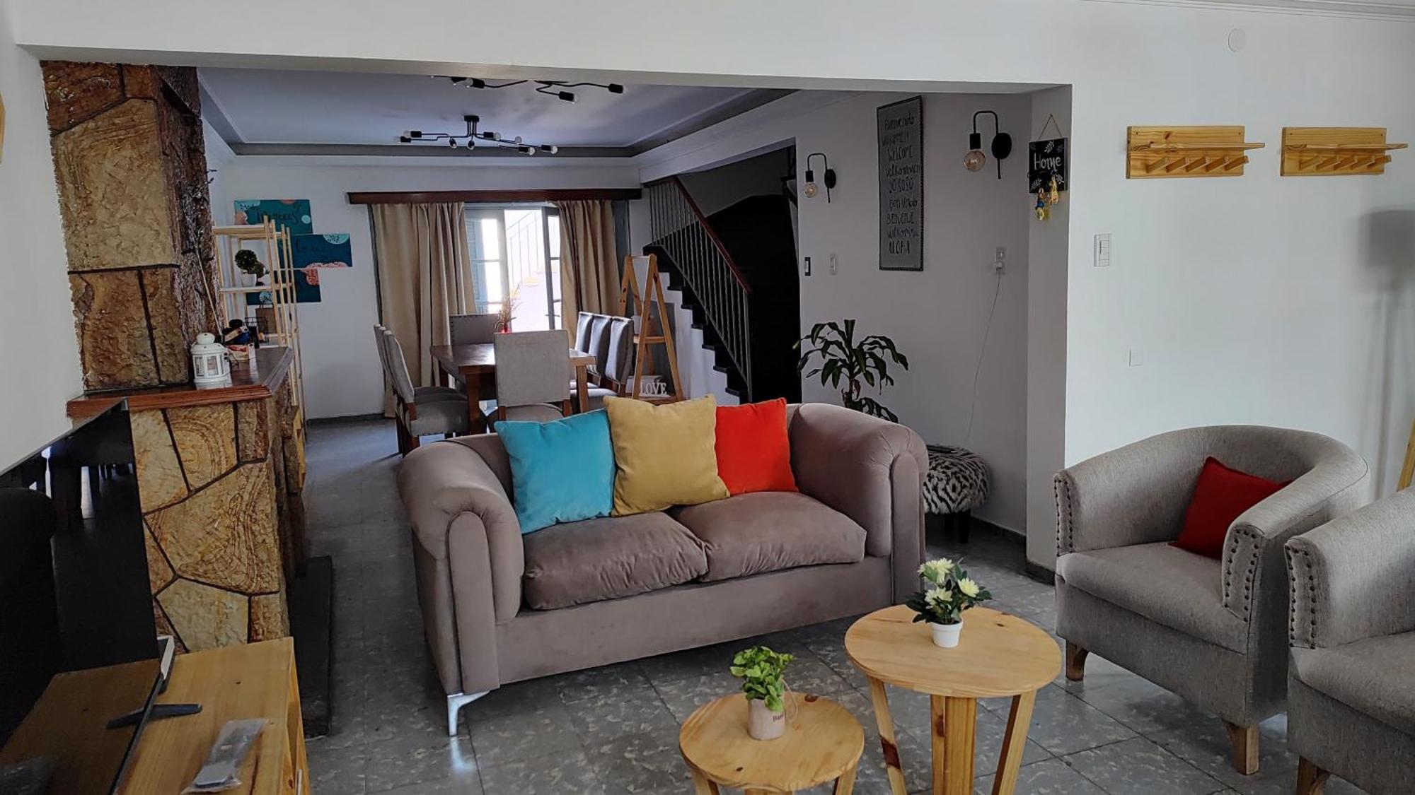 Casa Centrica En La Ciudad Del Buen Vlno - Hasta 8 Personas