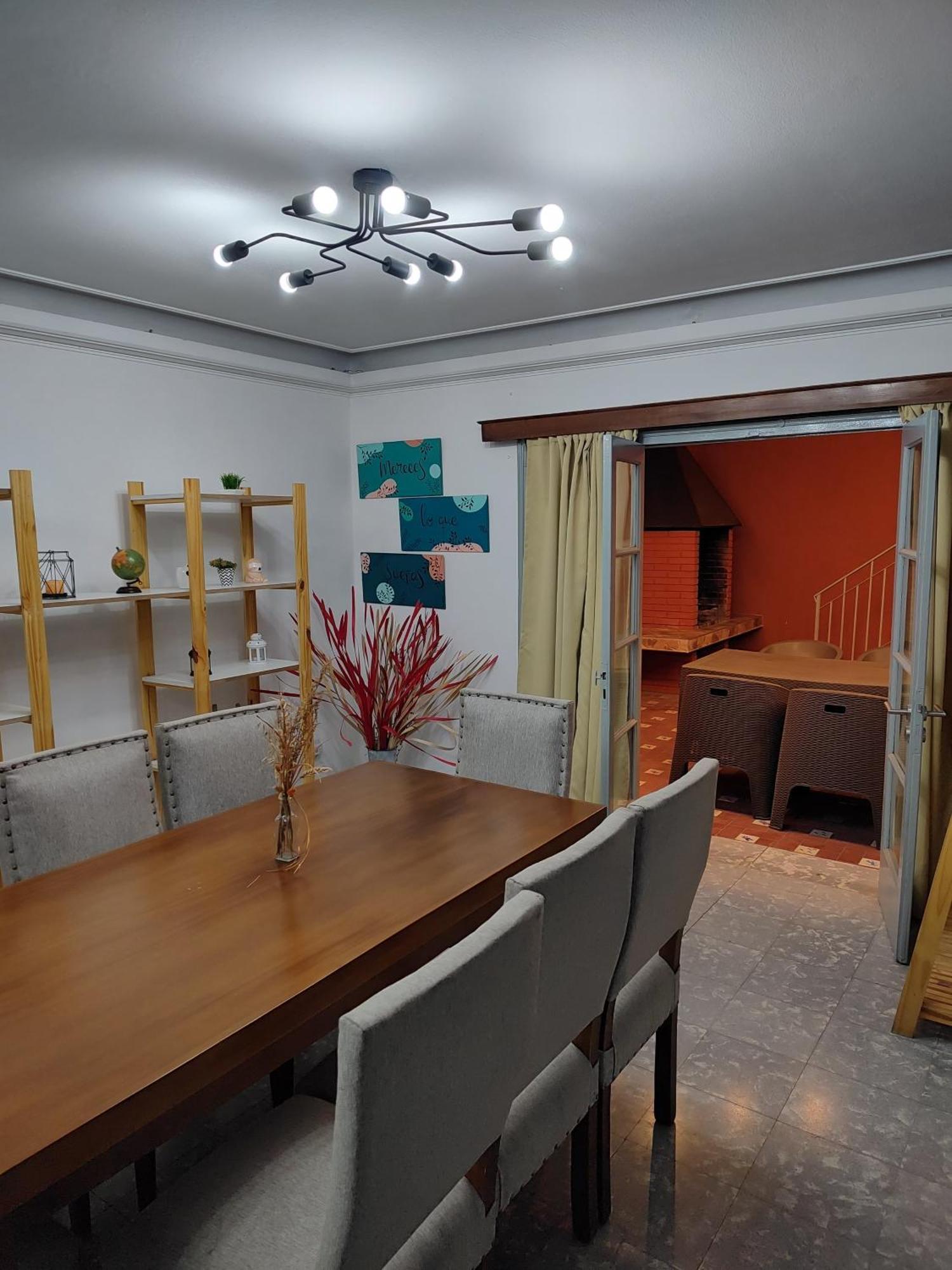 Casa Centrica En La Ciudad Del Buen Vlno - Hasta 8 Personas Holiday home *