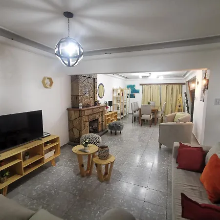 Casa Centrica En La Ciudad Del Buen Vlno - Hasta 8 Personas Villa Mendoza Exterior photo