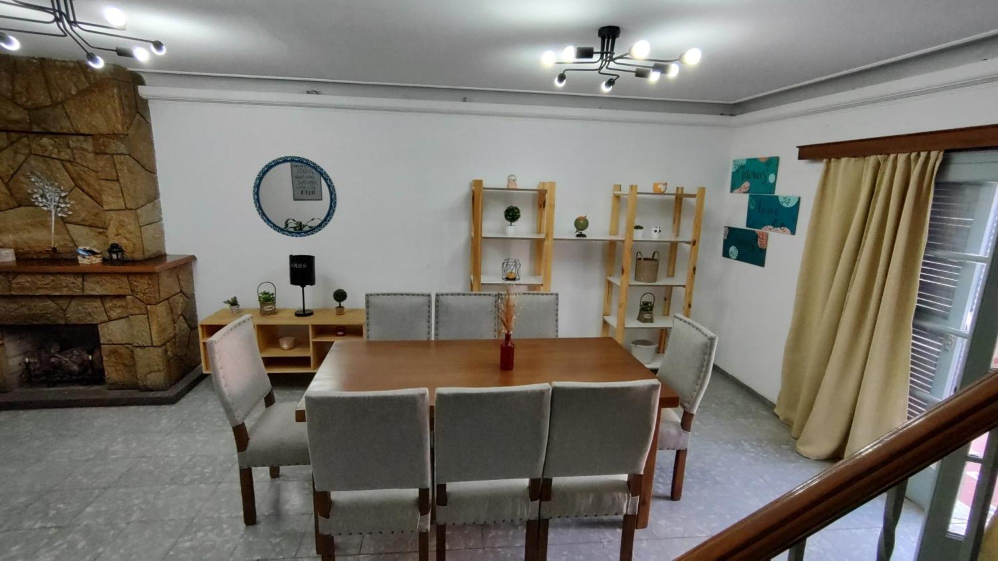 Casa Centrica En La Ciudad Del Buen Vlno - Hasta 8 Personas Casa de Férias *